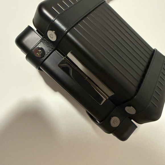 RIMOWA Cross Body Personal Bag Aluminum Black with box and dust bag - Picture 10 of 14